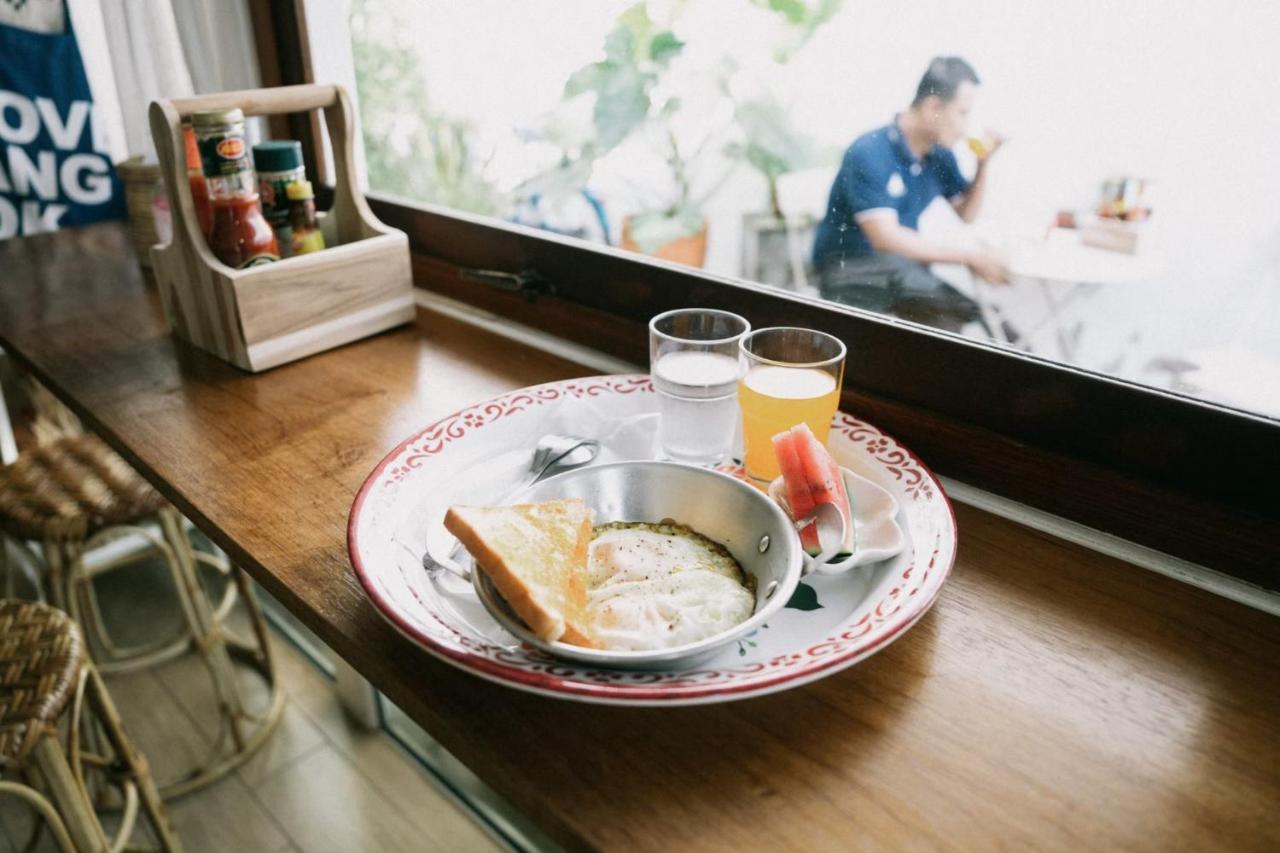 Morn-Ing Hostel Bangkok Eksteriør billede