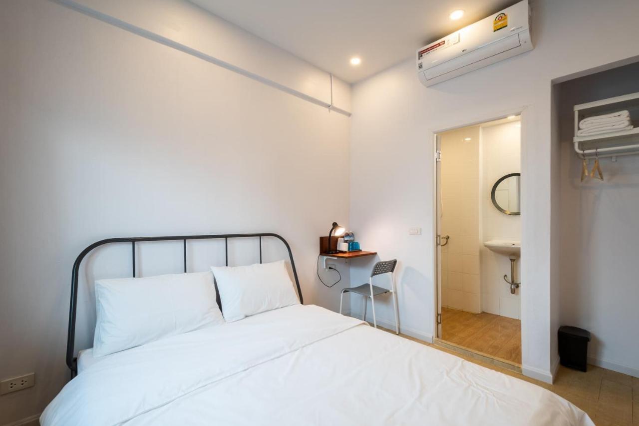 Morn-Ing Hostel Bangkok Eksteriør billede